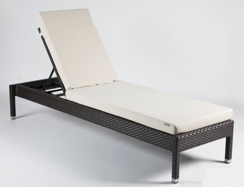 Chaise Lounges Icon Outdoor Contract
