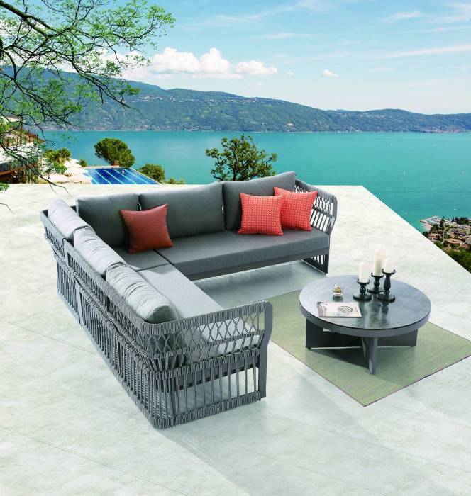 SEATTLE SECTIONAL SET Icon Outdoor Contract
